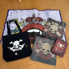 VAMPSとラルクグッズ VAMPS ツアーグッズ 28点 まとめ売り セット販売 HYDE ラルク - メルカリ