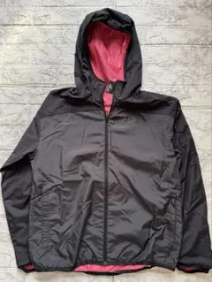 adidas ウィンドブレーカー レディース