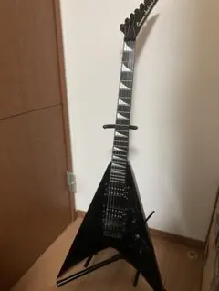 DEAN ディーン フライングV 2019年モデル EMG ロックペグ メタル DEAN ディーン フライングV 2019年モデル EMG ロックペグ メタル