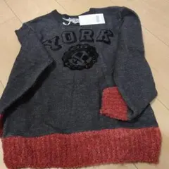 新品未使用YORKロゴ付き黒赤トレーナー 130cm