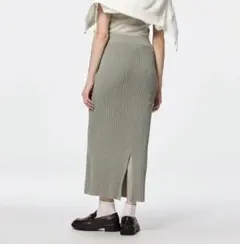 【新品未使用】リブニットナロースカート GU Sサイズ