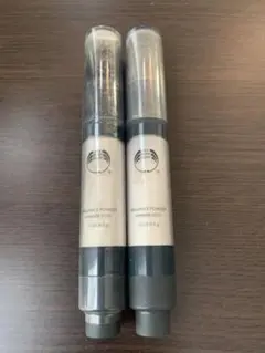 THE BODY SHOP★ブリリアンスパウダー★2本セットのサムネイル