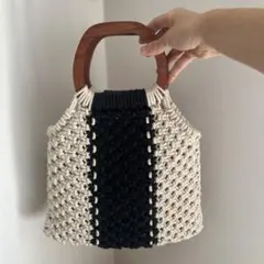 Item thumbnail for item 4d8d386a-4aab-41f2-8540-c0dc786e8895