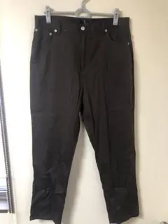 ダークブラウン スリムフィットスラックス