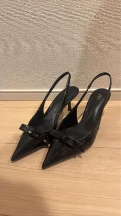 ブラック リボン　ポインテッドトゥ ハイヒール　ZARA