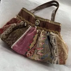 Item thumbnail for item 3d8c7d81-0c5c-4c7b-a605-abedfaa6016a