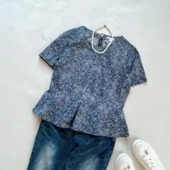 半袖　カットソー　ブラウス　GAP 総柄　ネイビー　フリル