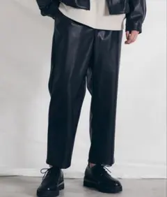 【WYM】FAKE LEATHER TROUSERSのサムネイル
