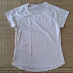 GU アクティブTシャツ