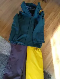 GREEN CLOTHING スノーウェア　ジャケット✕1　ビブパンツ✕2本
