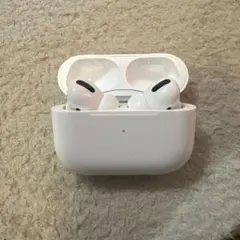 萌*ん様 『左は故障』AirPods Pro ワイヤレスイヤホン 本体