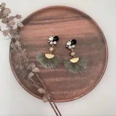 Item thumbnail for item 92697d43-9f24-48ed-842b-9a23cf8cda39