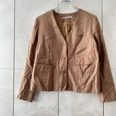 Item thumbnail for item 81e855ed-c573-40f4-b7ed-be973bf1817d