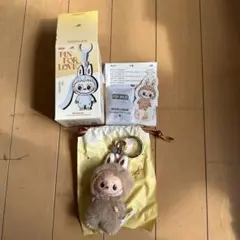 送料込み　新品　未使用　ラブブ　イニシャル　B POPMART