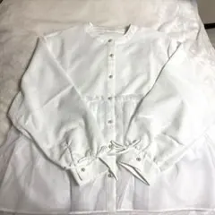 チュール付き　ブラウス　ブルベ冬