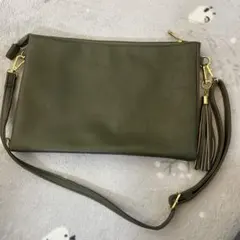 ショルダーバッグ　グリーン