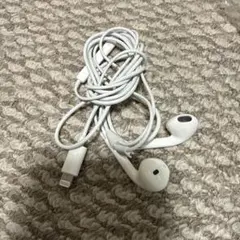 Lightningコネクタ 有線イヤホン ホワイト