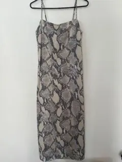 H&M パイソン柄 キャミワンピース XSのサムネイル