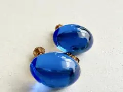 年代物 未使用 透明感のある青 ブルー Blueレトロなvintageイヤリング