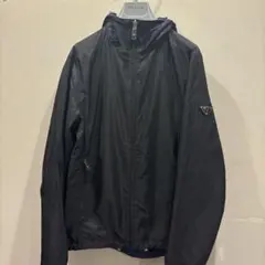 PRADA プラダ　ナイロンジャケット　黒　　リバーシブル　SGH058
