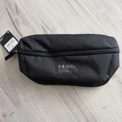 アンダーアーマーウエストバッグ UNDER ARMOURUA WAISTBAGのサムネイル