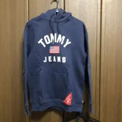 TOMMY JEANS パーカー