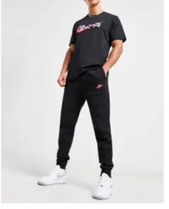 ナイキ　テックフリース　パンツ　海外限定