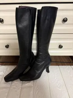 ブールサイド　本皮ー ロングブーツ 美品　ブラック