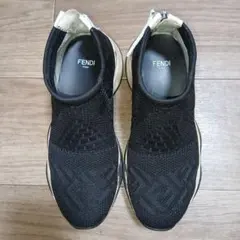 FENDI ブラックニットスニーカーのサムネイル