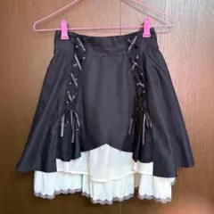 フレアスカート 黒と白 レース装飾
