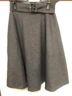 新品　スカート