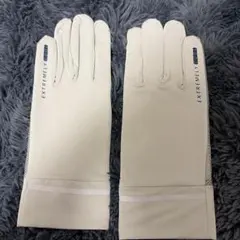【未使用】UVカット 冷感 手袋 メッシュ グレー　夏用 レディース 白のサムネイル