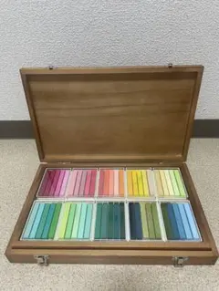 ホルベイン オイルパステル 全100色セット 木箱入り - メルカリ
