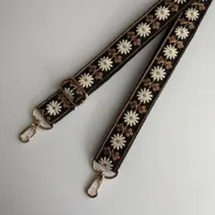 ハンドメイド　インド刺繍リボンスマホショルダー　ストラップ 花柄　ブラック1-4