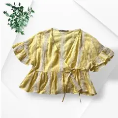 ZARA ザラ パーフォレーション刺繍入りカシュクールブラウス イエロー Sのサムネイル