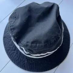 黒 ストライプ バケットハット