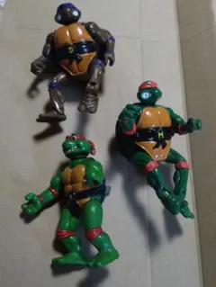 平成レトロ　ミュータントニンジャタートルズ　フィギュア3体　現状ジャンク品