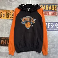 し*ー様 NBA ニューヨーク・ニックス プリントパーカー L相当 フーディ　古
