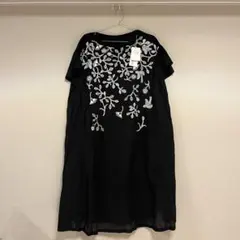 【新品タグ付き】定価1万6千円　コンジェペイエ　刺繍ワンピース　ブラックのサムネイル