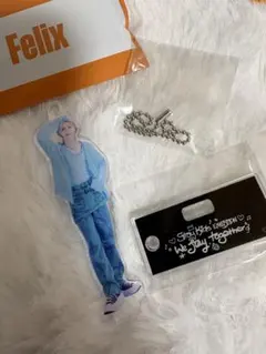 Stray Kids exhibition展覧会フィリックス　アクリルチャーム
