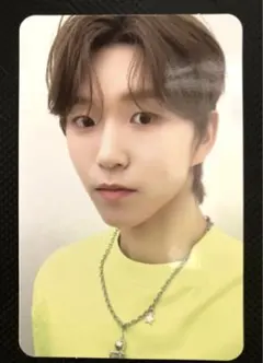 Item thumbnail for item 7f1f17ed-4e65-49f6-94ab-7395f3355490