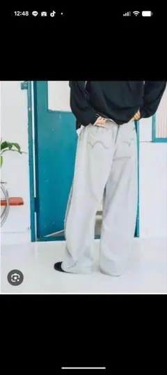 ニコアンド　タックモレパンツ　スタッフ 2026年最新】タックモレパンツ ニコアンドの人気アイテム - メルカリ