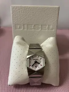 DIESEL 腕時計 本体 シルバー ホワイトのサムネイル