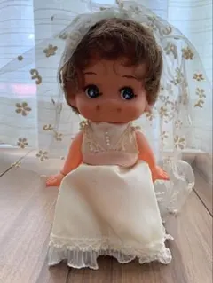 Item thumbnail for item 6c714d1f-7bdf-45df-b7a0-d9228390f3d3