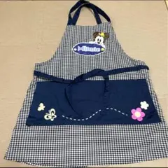 ミニーマウスデザインエプロン　 保育士　介護　ガーデニング