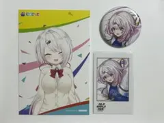 椎名唯華 にじフェス チェキ風カード 缶バッジ アニメイト特典