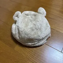クマ耳付きベージュフリース帽子　46センチ