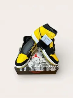 エア ジョーダン 1 MID SE メンズシューズ