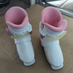 子ども用スキーブーツ