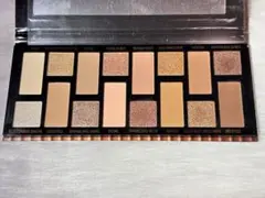Too Faced The Natural Nudes アイシャドウパレットのサムネイル